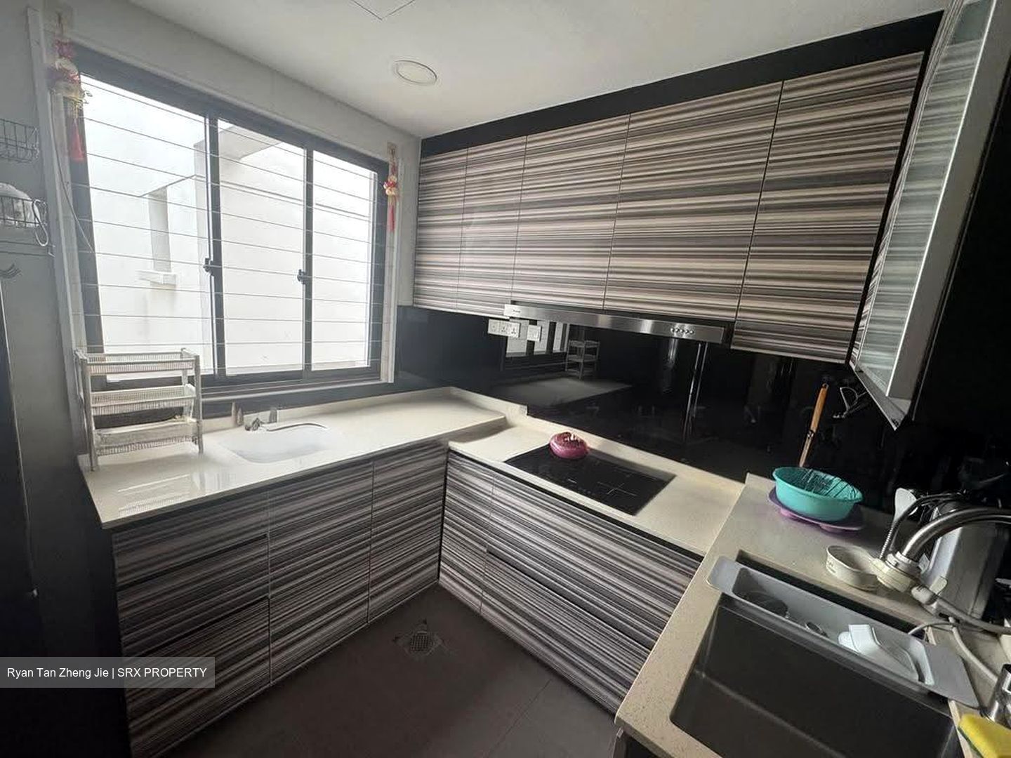The Mayfair (D22), Condominium #630555661